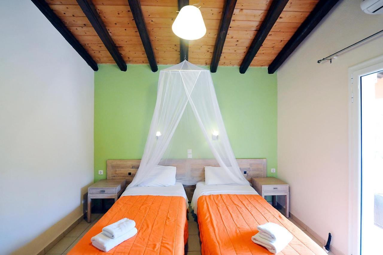 Pyramid City Apartments Agios Spyridon  Bilik gambar