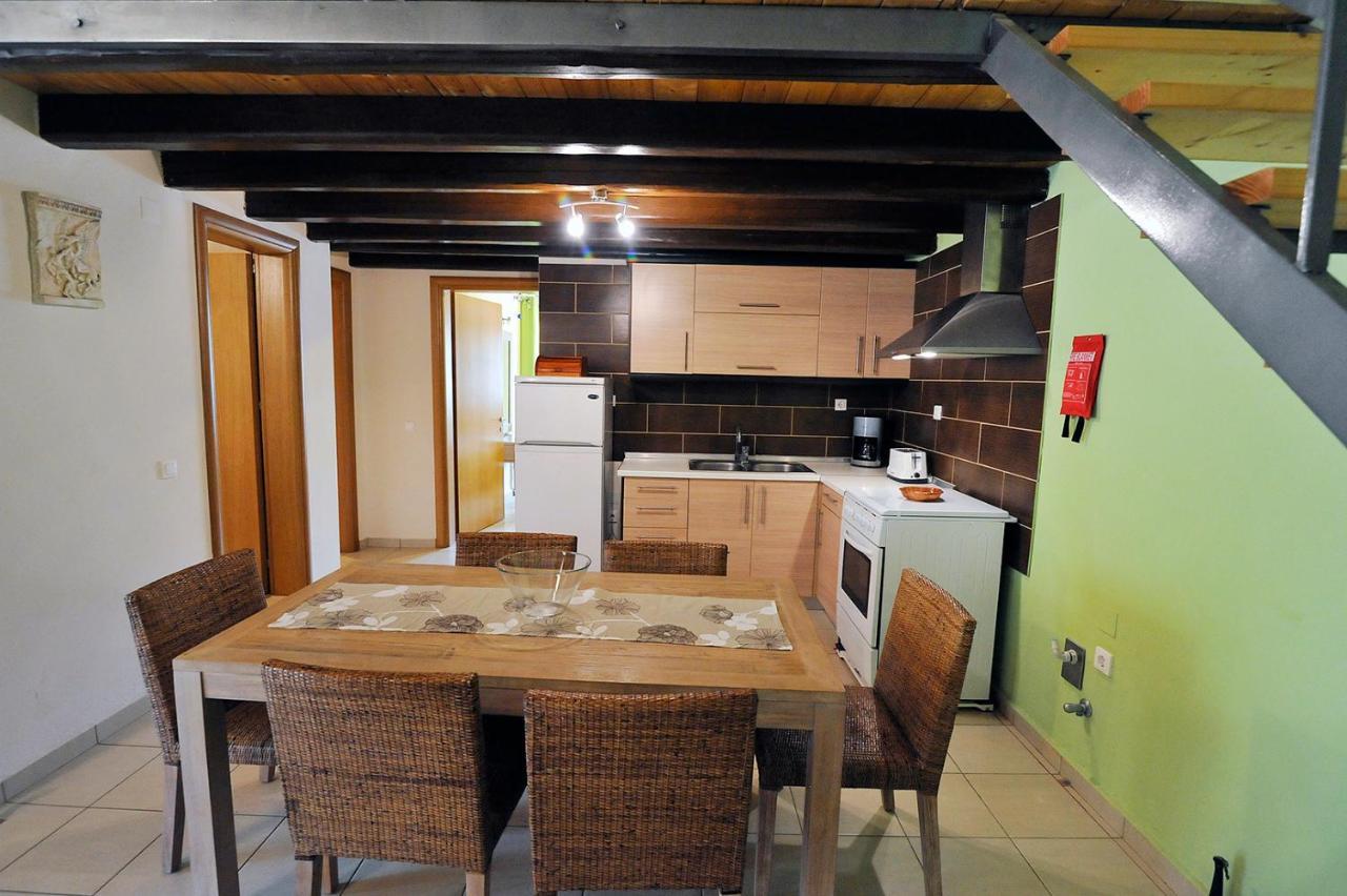 Pyramid City Apartments Agios Spyridon  Bilik gambar