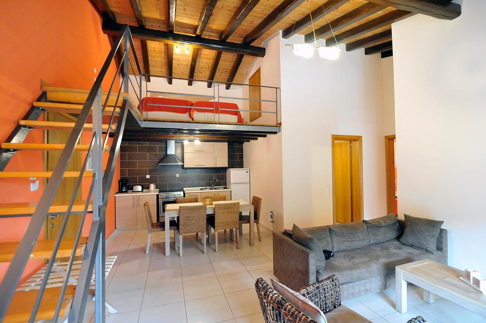 Pyramid City Apartments Agios Spyridon  Bilik gambar